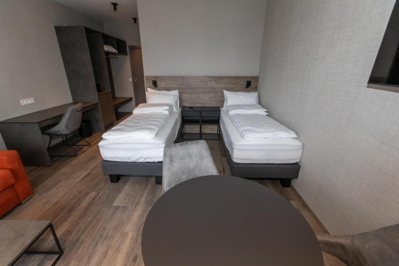 Hotel Halond Akureyri Ngoại thất bức ảnh